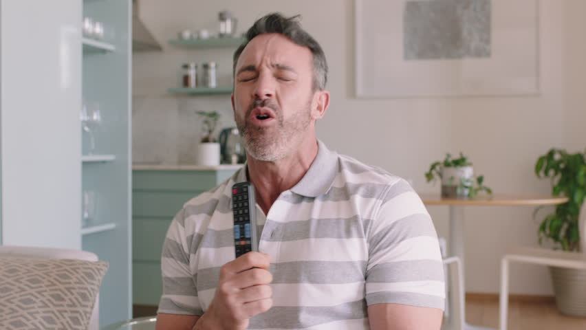 آواز خواندن