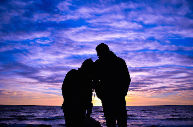 فاصله گرفتن مردها