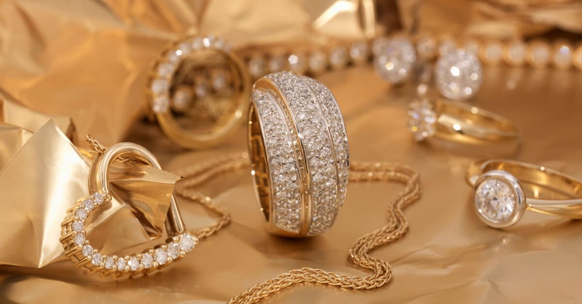 بازار طلا و سکه در مسیر کاهش/ پیش بینی قیمت ها در هفته پیش رو بازار طلا و سکه در مسیر کاهش/ پیش بینی قیمت ها در هفته پیش رو