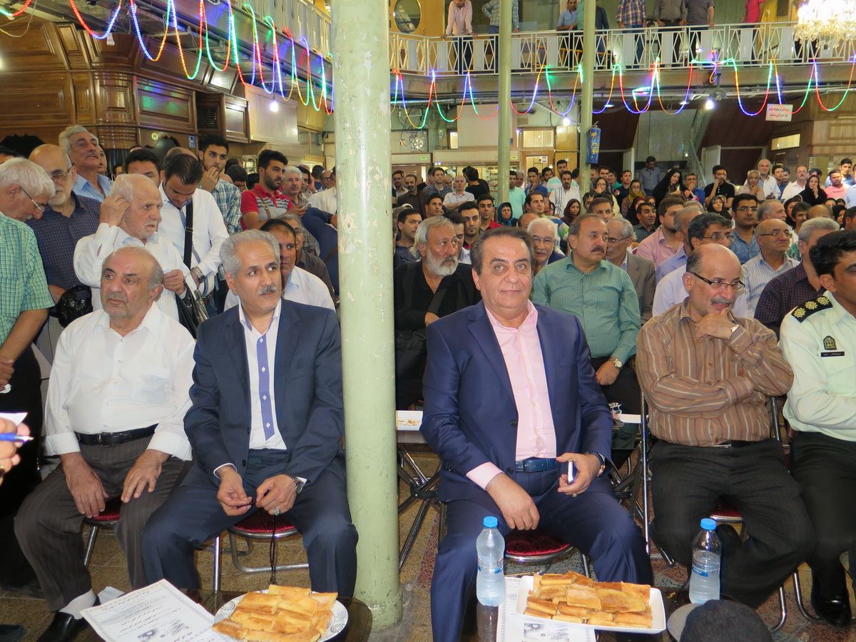 مراسم جشن میلاد امام رضا(ع) در بازار طلای تهران