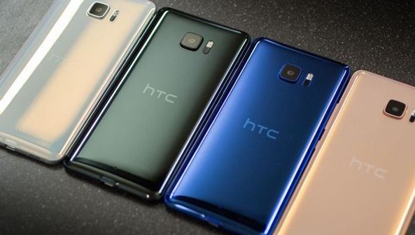 گوشی اچ تی سی