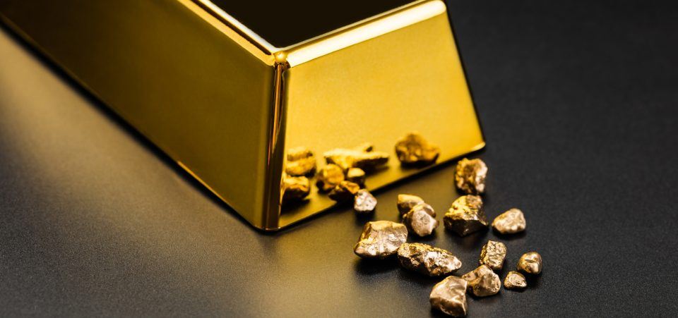 میانگین هر انس طلا، 1.600 دلار