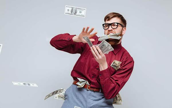 چگونه پول خود را خرج کنیم؟