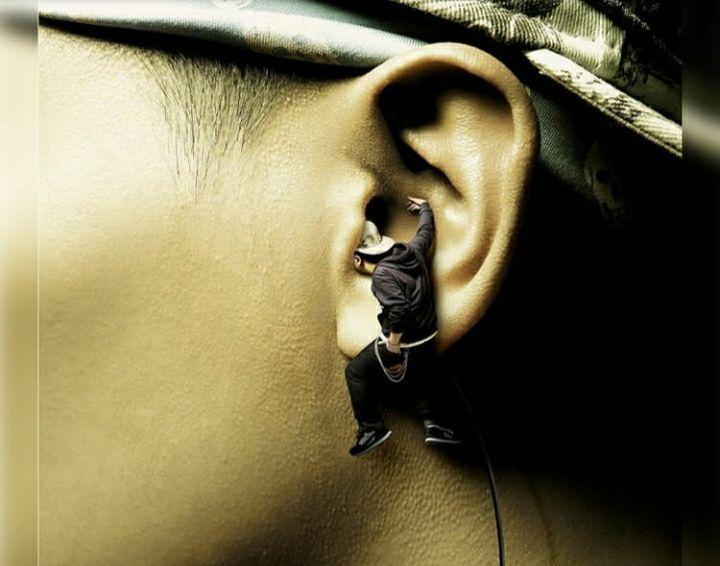 تبلیغ جالب هندزفری سامسونگ