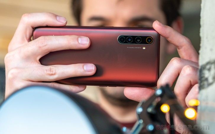 Realme X50 pro 5G با برترین گوشی های دنیا رقابت می کند