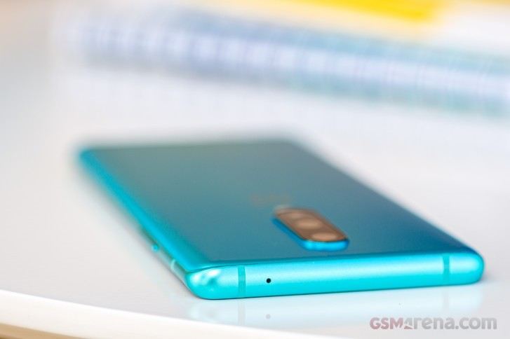 گوشی وان پلاس ۸ رقیب galaxy S20