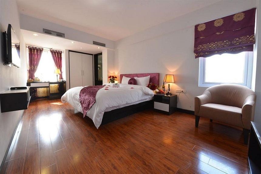 نخستین هتل طلایی در جهان(gold-plated hotel)