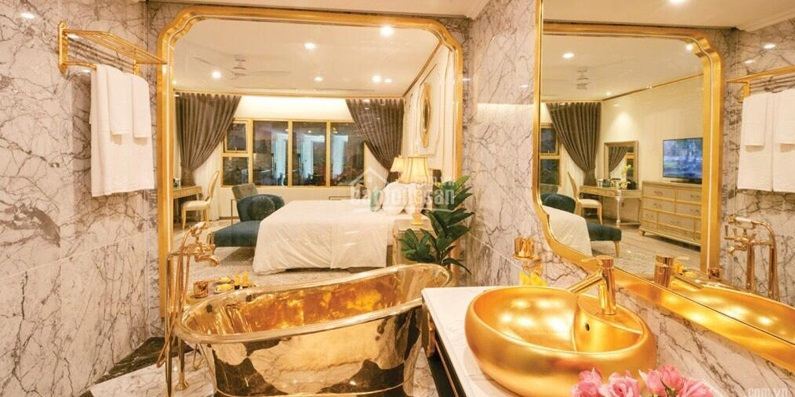 نخستین هتل طلایی در جهان(gold-plated hotel)