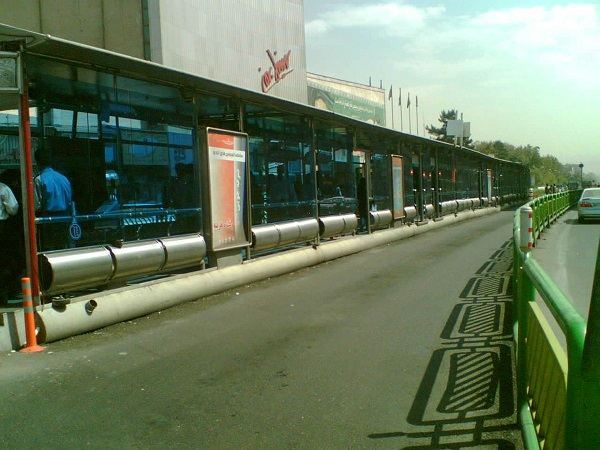 ایستگاه اتوبوس