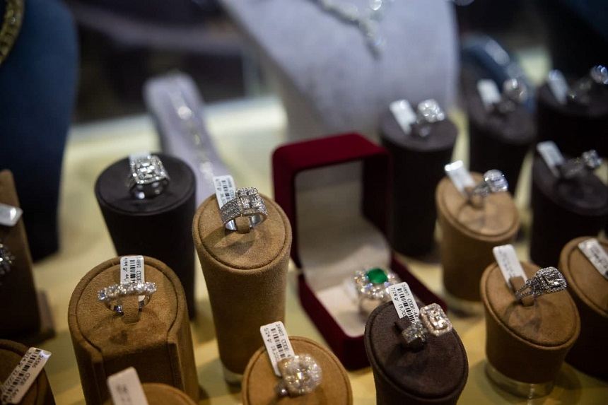 چهاردهمین نمایشگاه طلا و جواهر اصفهان