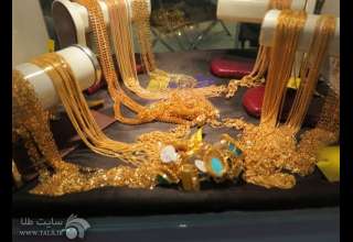 تعامل سازندگان طلا و جواهر دنیا در نمایشگاه طلاو جواهر کیش / تغییر زمان نمایشگاه