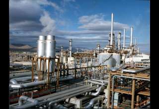 تبعیض آشکار در امضای قراردادهای ساخت داخلی و خرید خارجی تجهیزات صنعت نفت