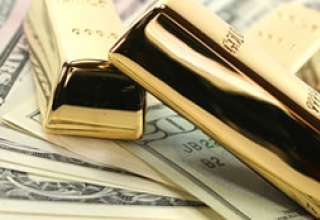 کاهش ارزش دلار در آستانه نشست بانکهای مرکزی آمریکا و ژاپن، قیمت طلا را افزایش داد