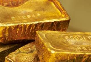 قیمت جهانی طلا تا پایان امسال به 1500 دلار افزایش خواهد یافت