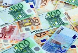 کشمکش یورو برای فرار از سایه بریگزیت