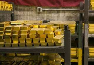 قیمت طلا برای دومین هفته متوالی کاهش یافت/ اونس به پایین ترین سطح در 9 ماه اخیر رسید