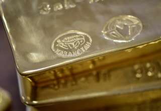 آیا قیمت طلا بیشتر از حد واقعی است یا کمتر از آن؟
