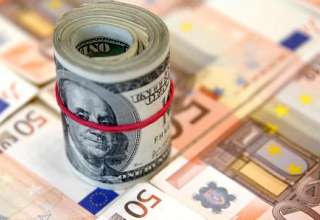  نسخه دلار و یورو در بهمن پیچیده شد 
