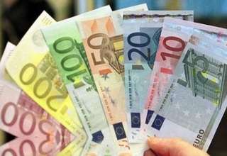یورو در بازار دلالان چند؟!