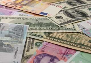 دلار  و یورو طی یک هفته گران شد