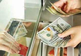 کارشکنی برخی بانک ها در خرید ارز صادراتی