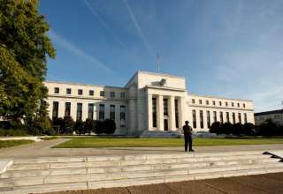 فدرال رزرو آمریکا نرخ بهره را بدون تغییر نگه داشت