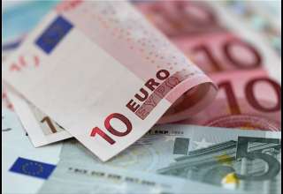 افزایش قیمت دلار/ رشد ۲۲۰ ریالی نرخ یورو