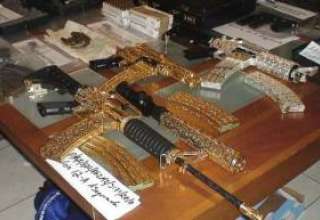 کشف 31 اسلحه جواهرنشان از کارتل مواد مخدر