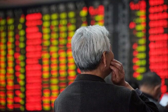 با اجازه چین، یوآن سقوط کرد/سهام آسیایی به پایین‌ترین میزان ۱۷ماهه رسید