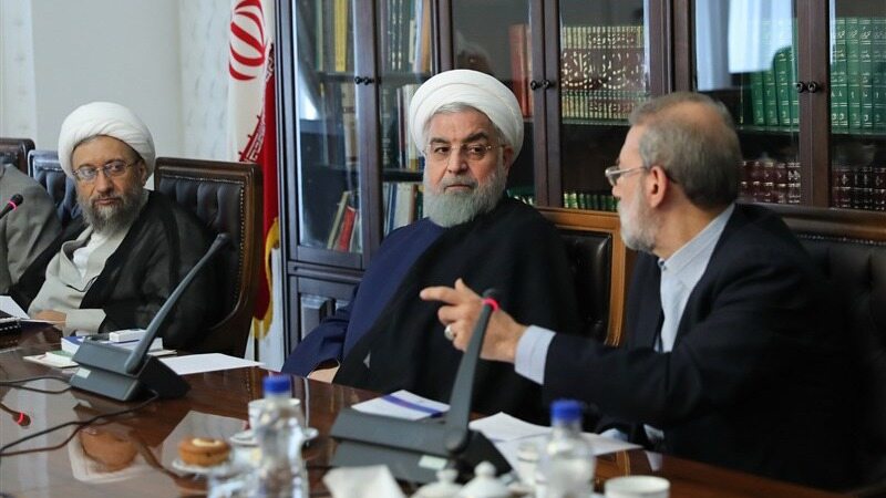  اجازه سران قوا به رئیس‌کل بانک مرکزی برای عزل و نصب مدیران بانک‌ها 