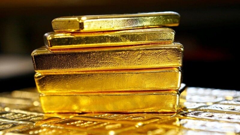 قیمت طلا نزدیک به پایین ترین سطح در یک ماه اخیر رسید