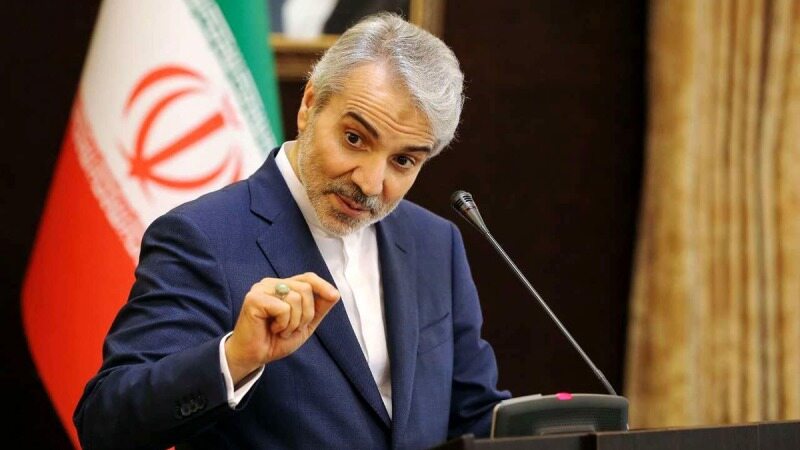 با امریکا مذاکره نخواهیم کرد/ثبات بازار ارز ادامه خواهد یافت