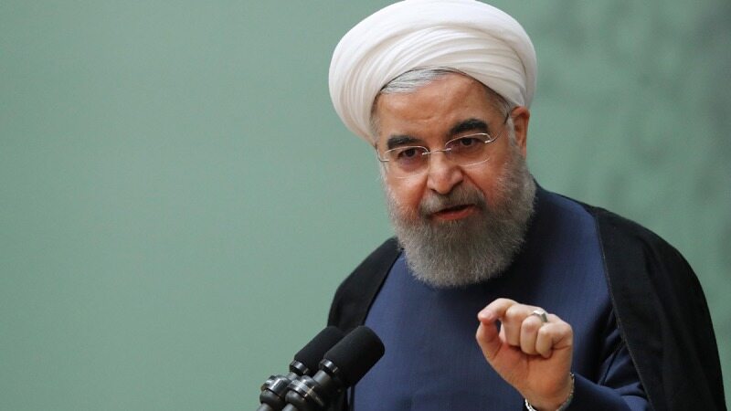  روحانی: «ارز ۴۲۰۰ تومانی» نظر همه اقتصاددانان و مشاوران اقتصادی دولت بود