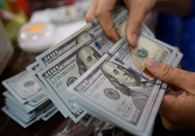 قیمت ارز در صرافی ملی امروز ۹۷/۰۹/۱۸|دلار ۵۰ تومان ارزان شد