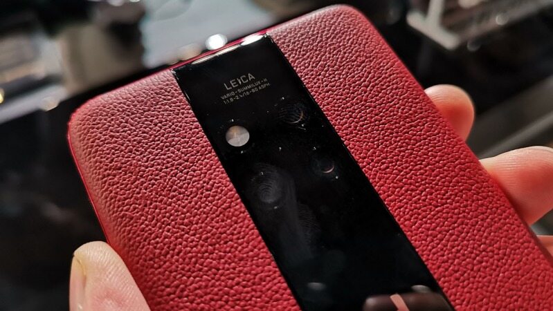 Pro HUAWEI Mate 20 گوشی که هیچ وقت خاموش نمی‌شود