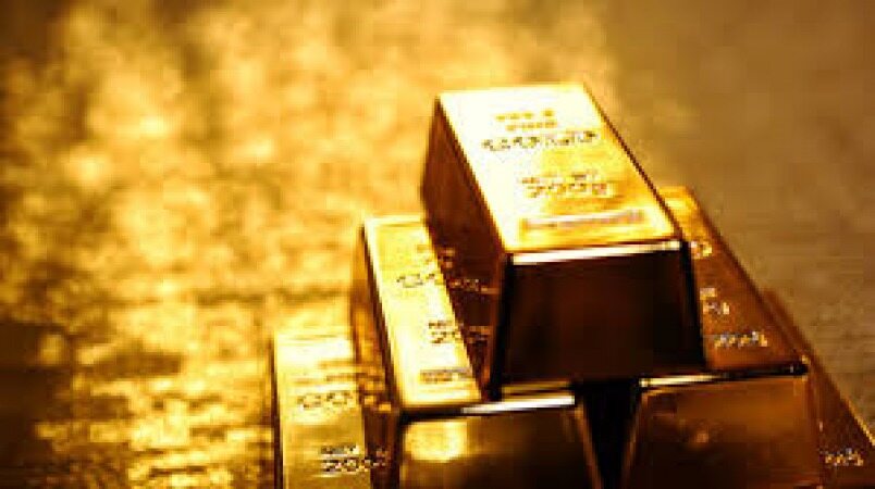 افزایش ارزش دلار قیمت طلا را به زیر 1240 دلار رساند