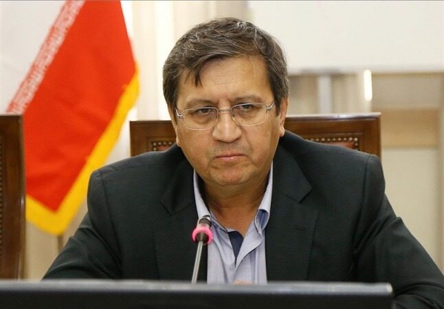 تکرار/ راه اندازی بازار متشکل ارزی تا ۲ هفته آینده/ همتی: وضعیت ارزی کشور بسیار خوب است