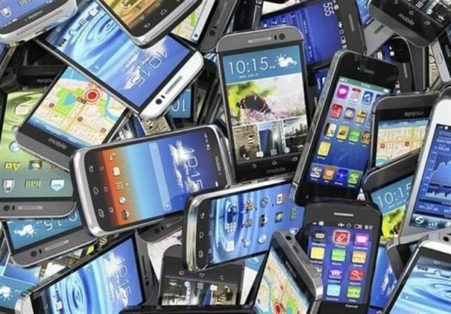 کاهش 20 درصدی قیمت تلفن همراه 
