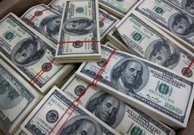 ۲۲.۵میلیارد دلار ارز حاصل از صادرات غیرنفتی هنوز به کشور برنگشته است