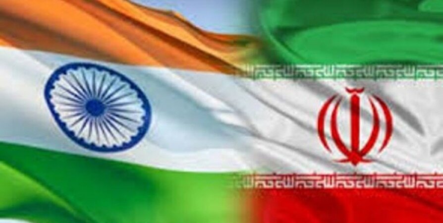 هند برای تمدید معافیت تحریمی خرید نفت از ایران با آمریکا مذاکره می‌کند