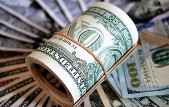 ارز رانتی ۴۲۰۰ تومانی و نیمایی باید حذف شود