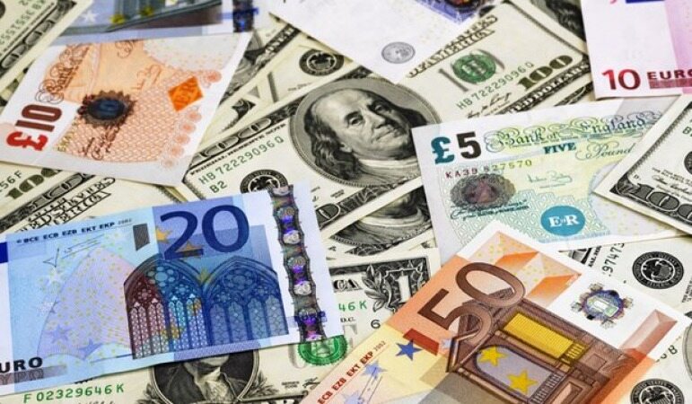 قیمت روز ارزهای دولتی ۹۸/۰۲/۲۸| نرخ یورو و پوند کاهشی شد