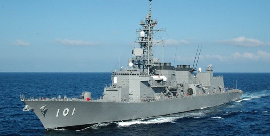 تایم: نیروی دریایی سلطنتی، نفتکش‌ انگلیسی را در تنگه هرمز اسکورت کرد