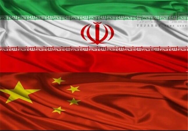 چین اقدامات آمریکا علیه خود را با خرید نفت ایران تلافی می‌کند