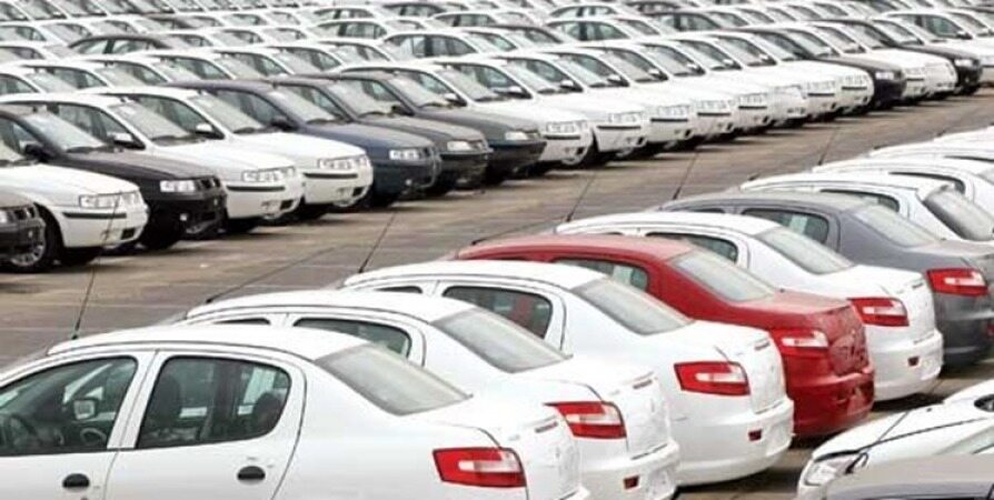 کاهش قیمت خودروهای پرفروش‌ در بازار