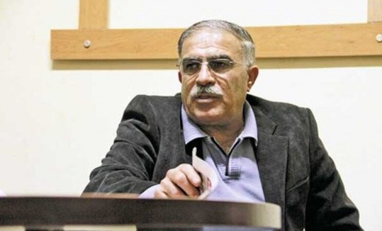 حسن روشن:من را 74 میلیون بار شلاق بزنید!