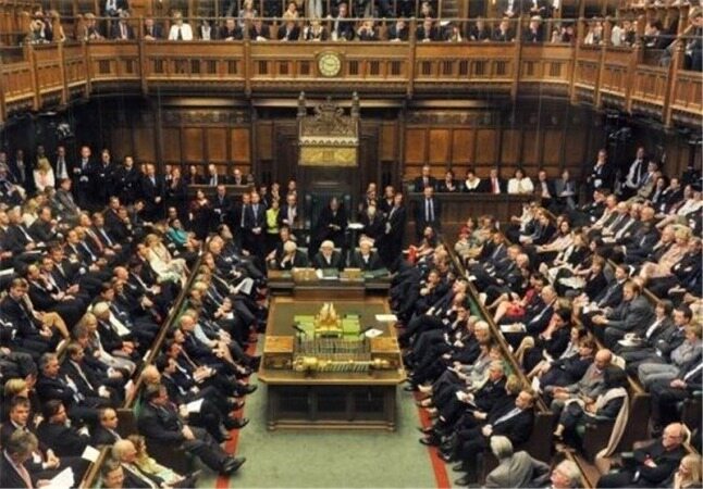 پارلمان انگلیس برگزاری انتخابات زودهنگام را رد کرد