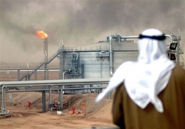 ادامه سقوط قیمت نفت در بازارهای جهانی 