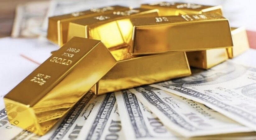 در نگاه بازار، طلا سربلندتر از دلار