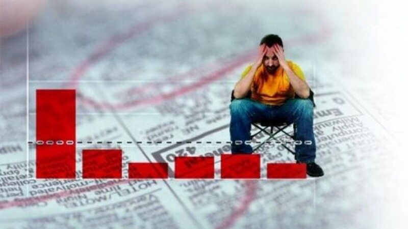 جمعیت شاغلان پاییز نسبت به تابستان امسال ۳۰۴ هزار و ۷۹۰ نفر کاهش یافت